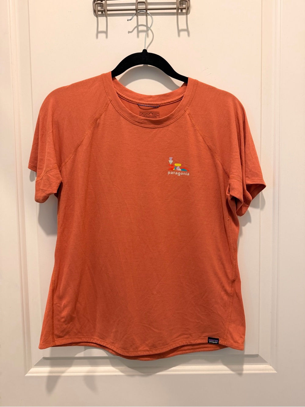 Patagonia Capilene Cool Trail Graphic Shirt Orange Size M Women